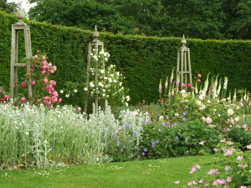 Waterperry Gardens